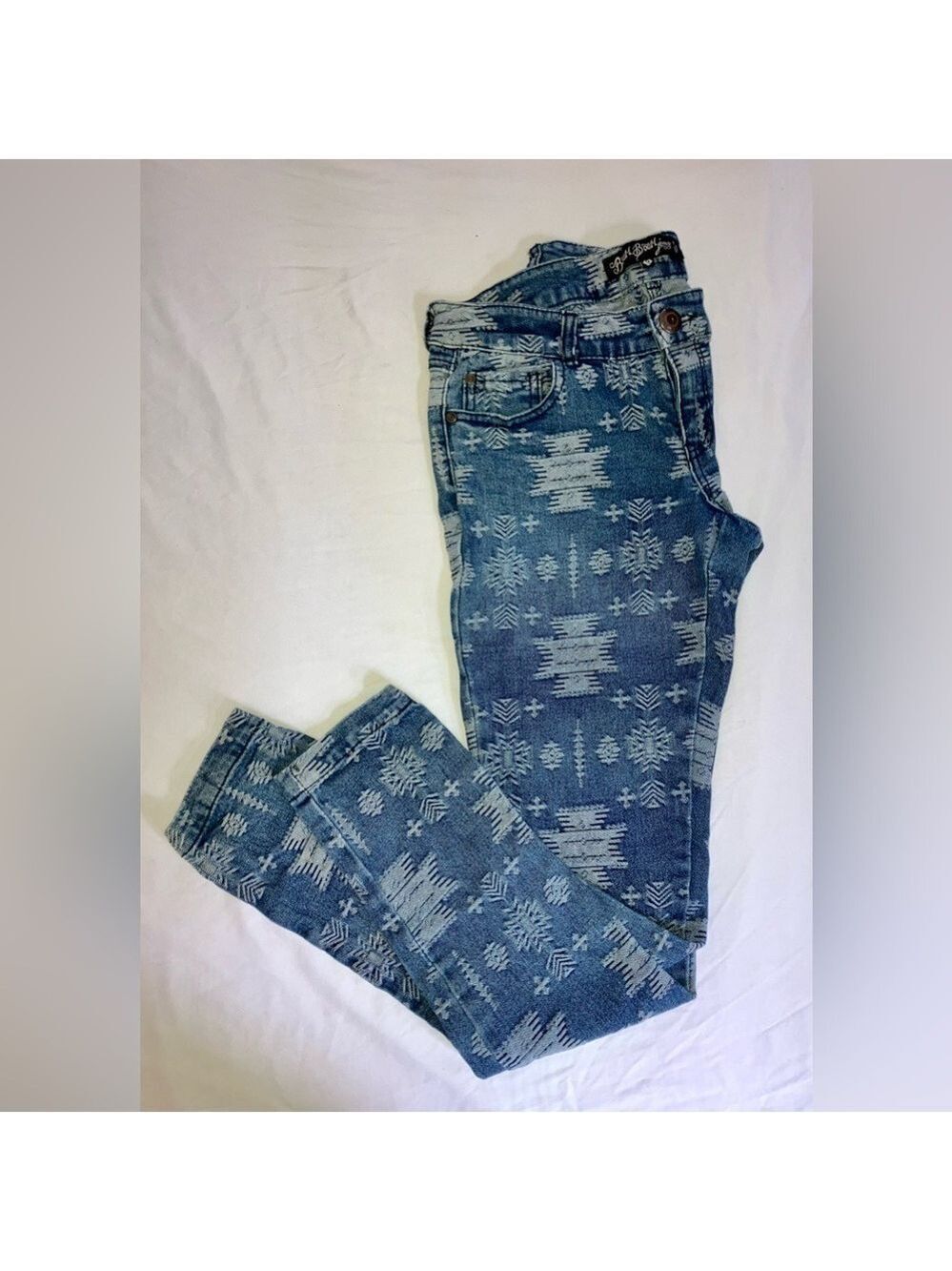 Boom Boom Aztec Textured High Waisted Skinny Jeans size 9 W29